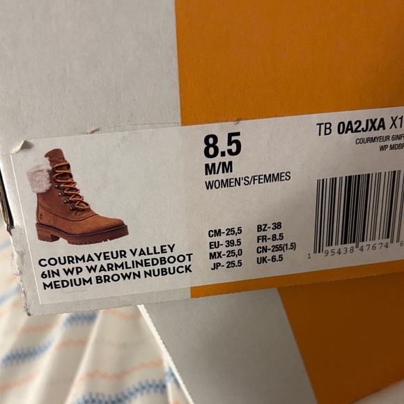 Timberland Women's Brown Fur-Lined Winter Boots - Picture 2 of 2